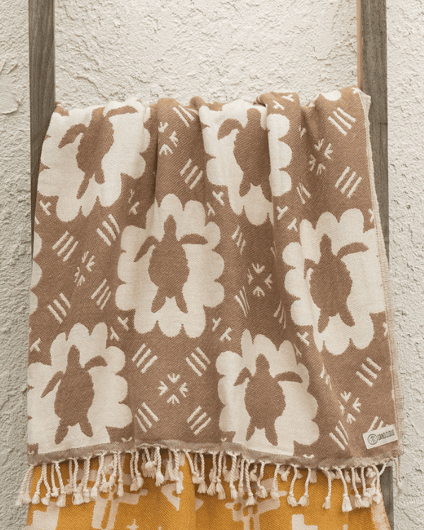 Alternative view of Caretta Turtle Blanket