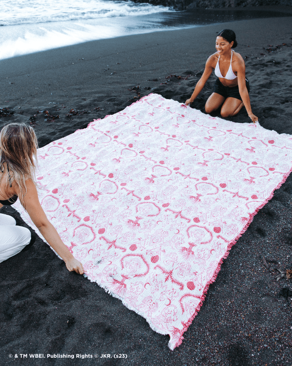 Magical Creatures - PARTY BLANKET - Image 3