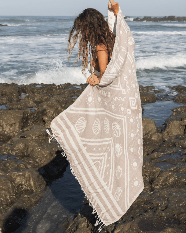 Seashells Towel Bag - Image 3