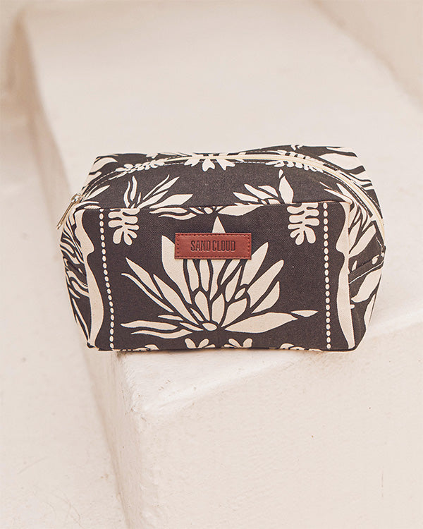 Alternative view of Lotus Toiletry Pouch