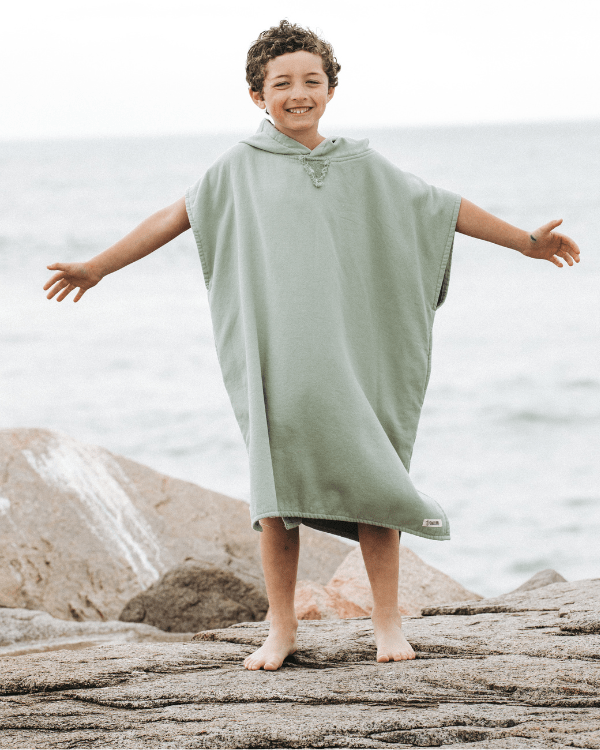 Alternative view of Terra Hooded Poncho Youth - Sage