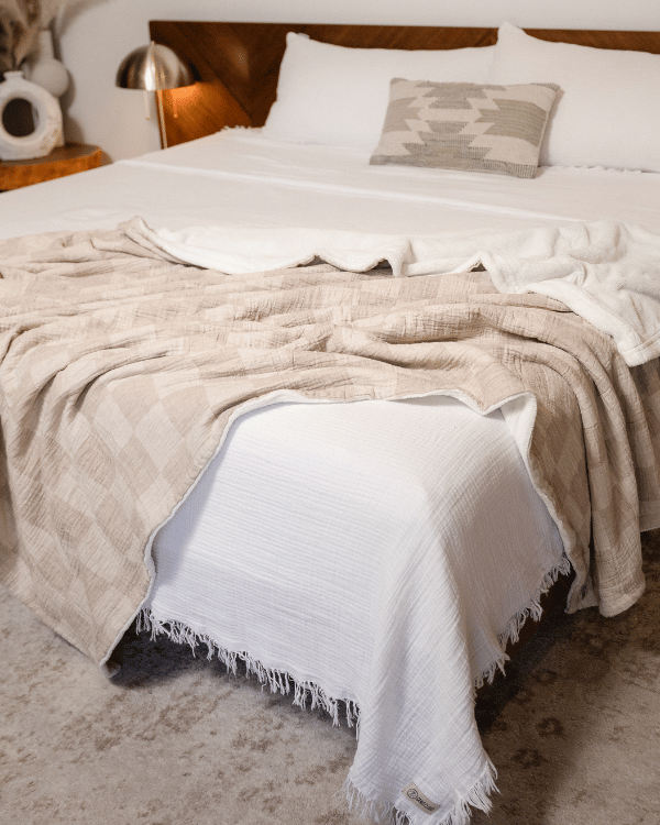 Cloud Checker Plush Blanket - Beige - Image 7