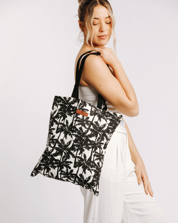 Palm Everyday Tote - Image 4