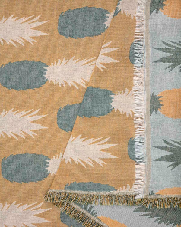 Pineapple - PARTY BLANKET - Image 9