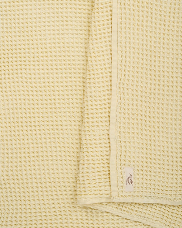Little Fishies Waffle Blanket - Butter - Image 3