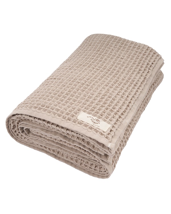 Little Fishies Waffle Blanket - Warm Taupe - Image 10
