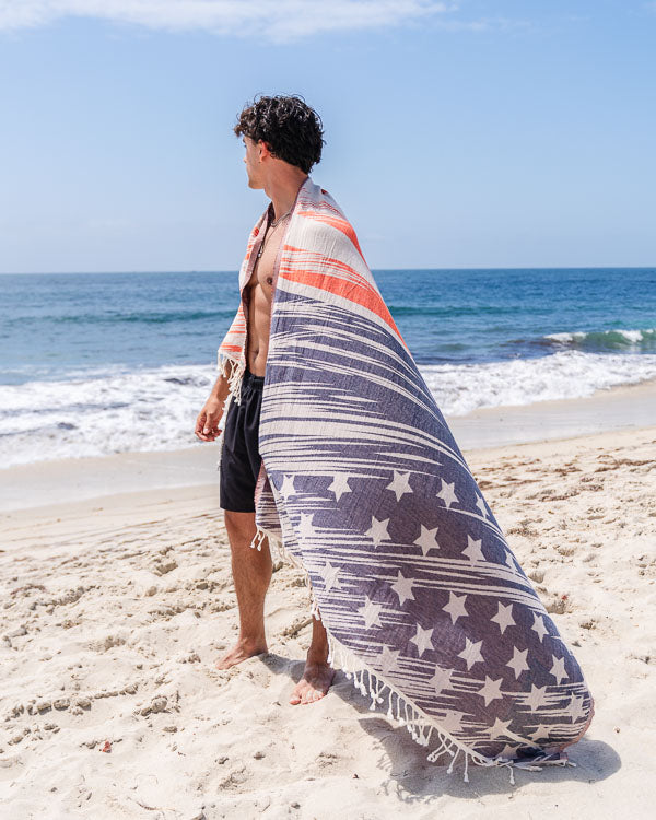 Alternative view of Vintage Flag - With Zipper Pocket