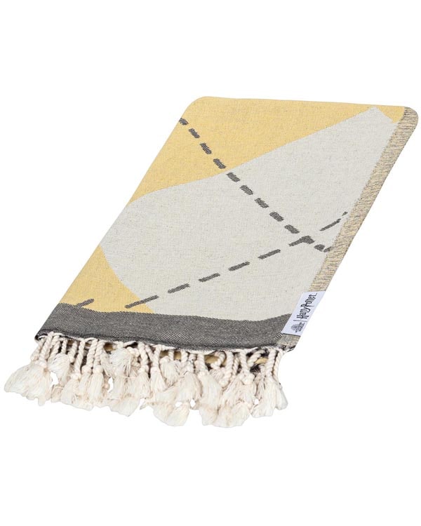 Hufflepuff Towel - Image 8