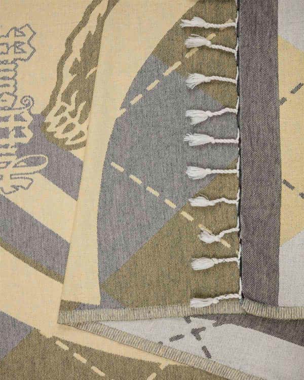 Hufflepuff Towel - Image 5