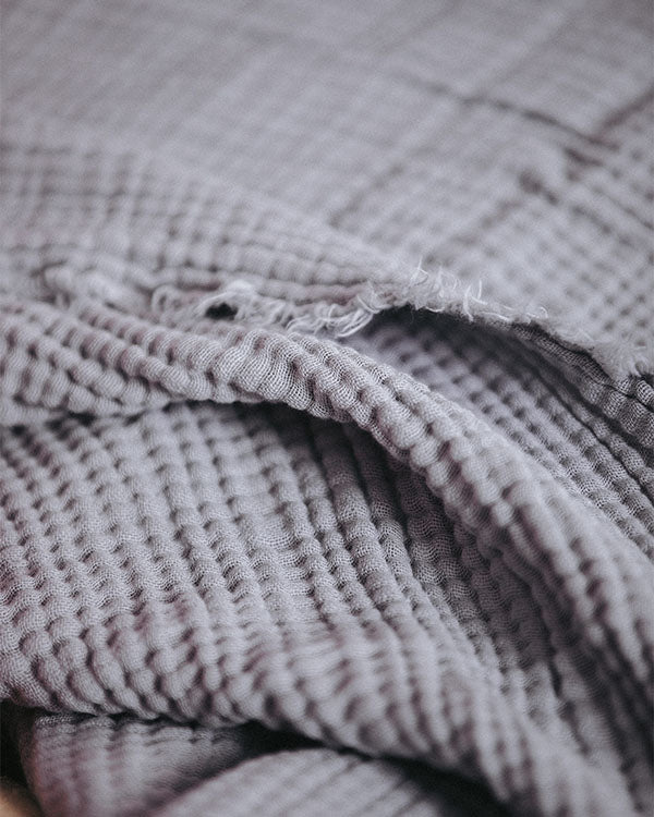 Lara Light Grey - PARTY BLANKET - Queen - Image 5